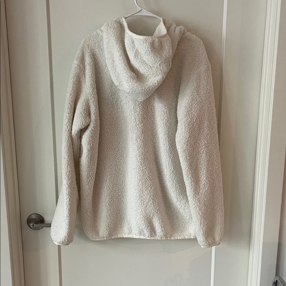 Patagonia White Sherpa Fleece Jacket - Picture 3 of 3